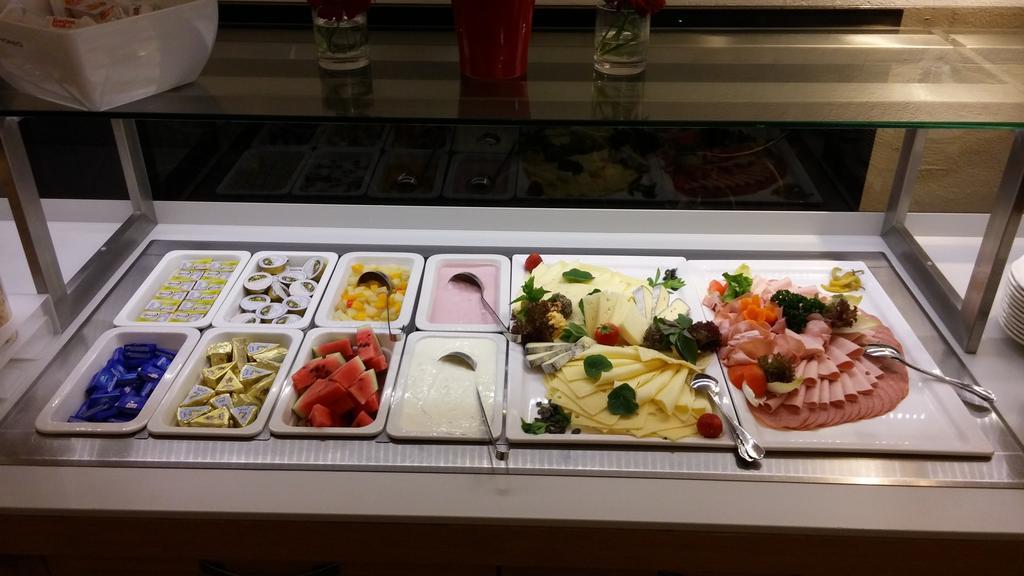 圣弗洛里安酒店 桑卡特弗洛里阿姆因 外观 照片
